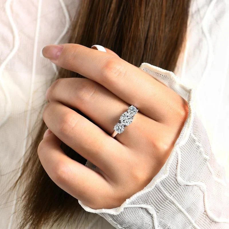 Clare ring met drie stenen | Witgoud