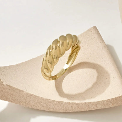 Croissant ring | Goud