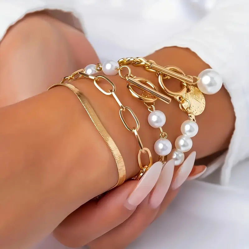 Chique gouden 4-delige armbandenset – slangenketting, parels en schakels | Goud