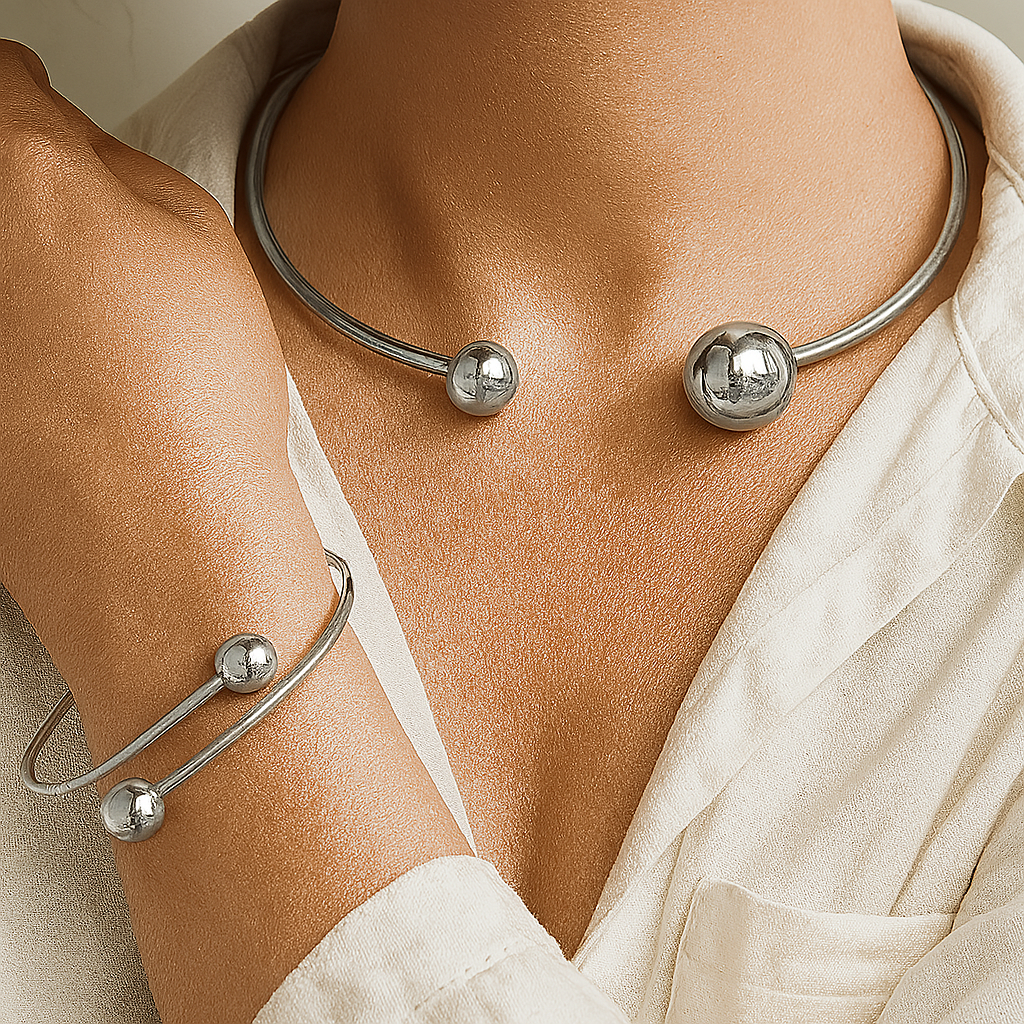 Minimalistische glansset met halsbandketting en open armband | Goud