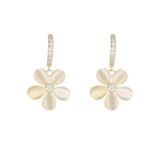 Ignatia Bellastra oorbellen | Goud