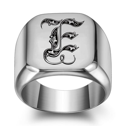 Klassieke Noble-ring met initiaal | Witgoud