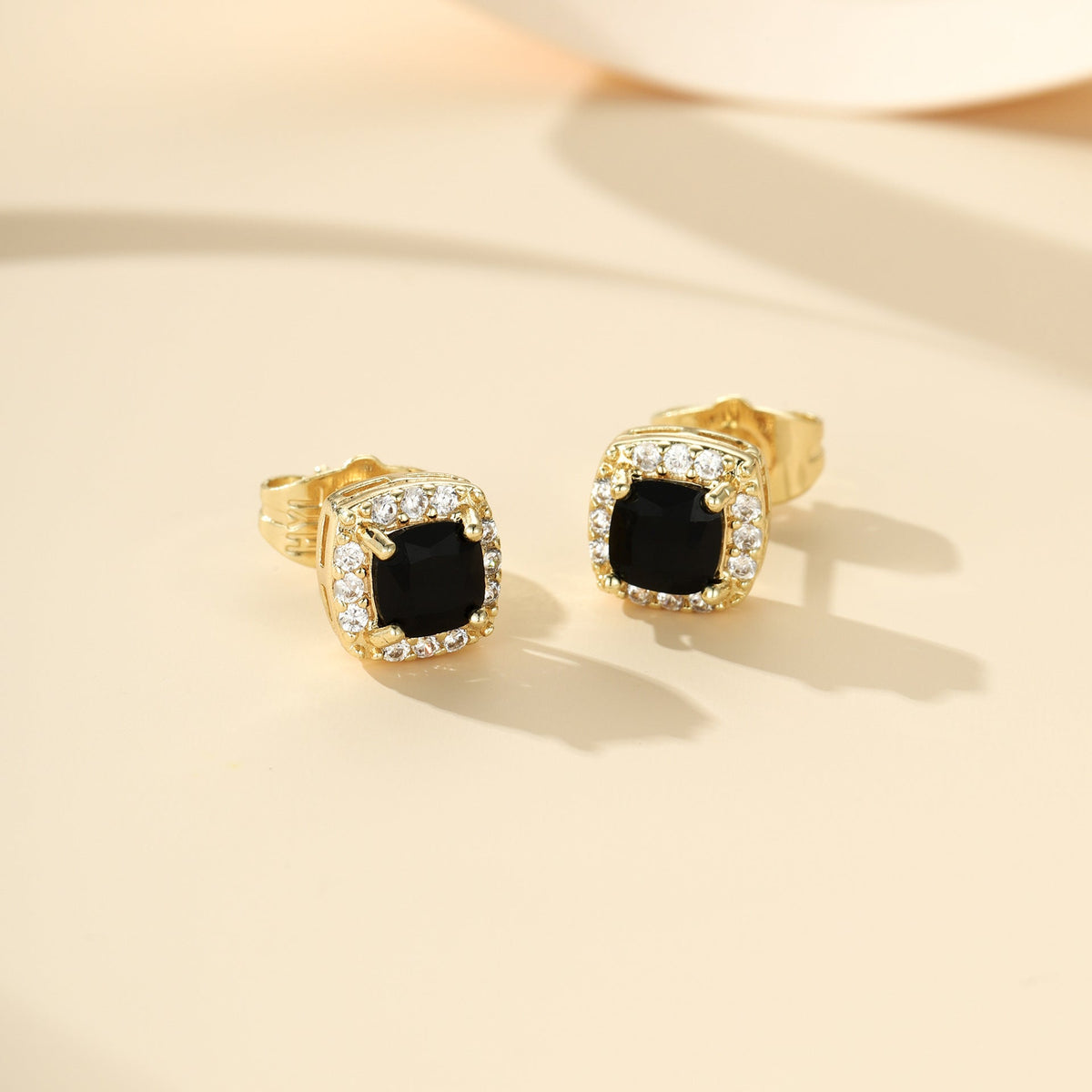 Midnight Royale oorstekers | Witgoud