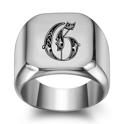 Klassieke Noble-ring met initiaal | Witgoud