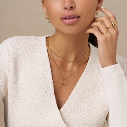 Drierijige ketting met open cirkel | Goud