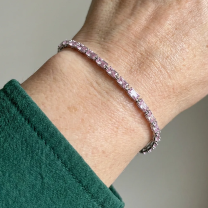 Prisma-tennisarmband met roze saffier | Witgoud