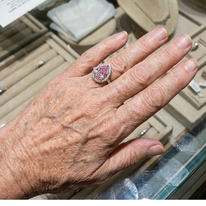Ring met druppelvormige roze saffier | Witgoud