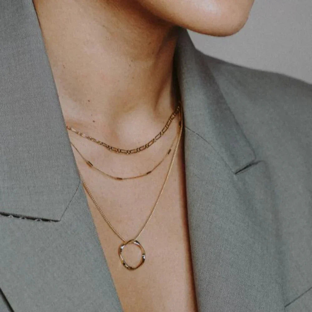 Drierijige ketting met open cirkel | Goud