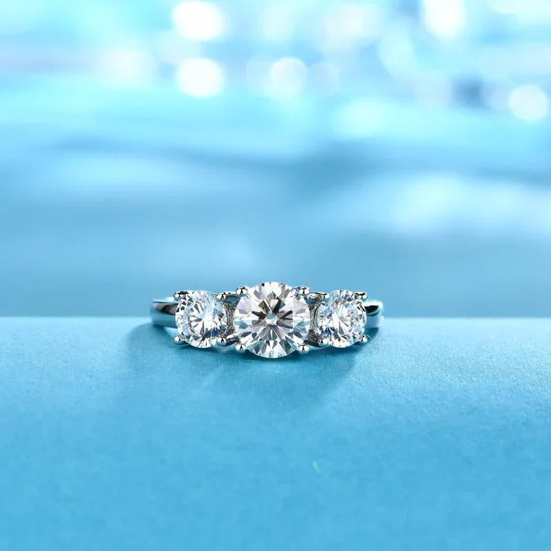 Clare ring met drie stenen | Witgoud