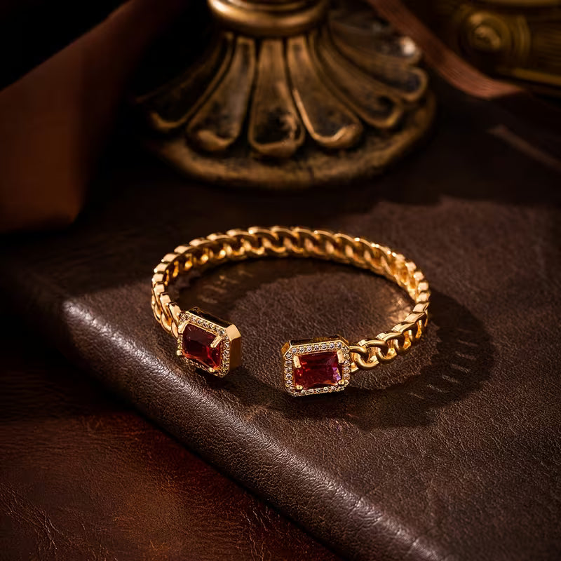 Veloria open armband met robijn | Goud