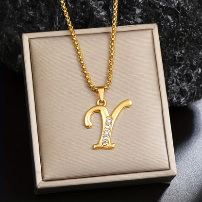Ketting met initiaal en kristalaccent | Goud