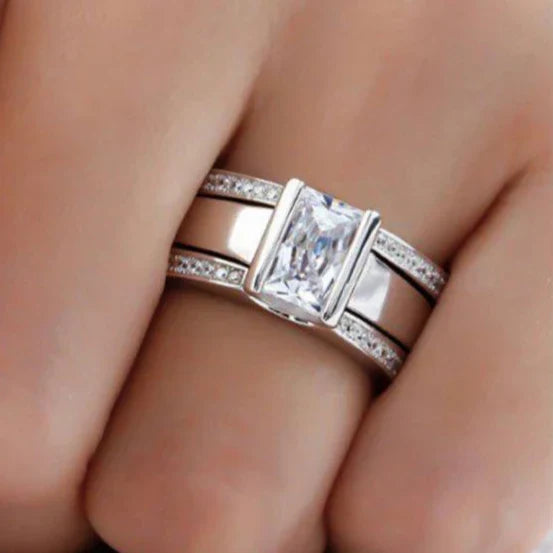 Ring met ingelegd glas in antieke stijl | Witgoud