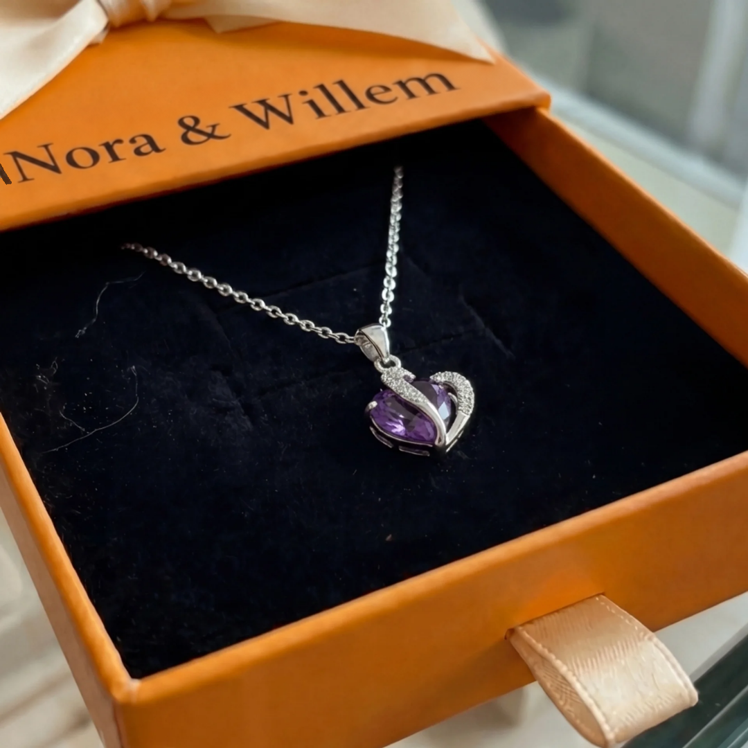 Ketting met twee harten en amethist | Witgoud