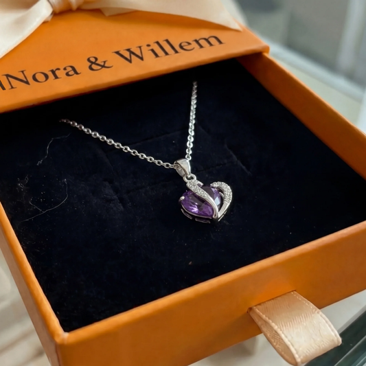 Ketting met twee harten en amethist | Witgoud