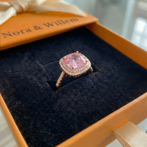 Ring met kussengeslepen roze saffier | Roségoud