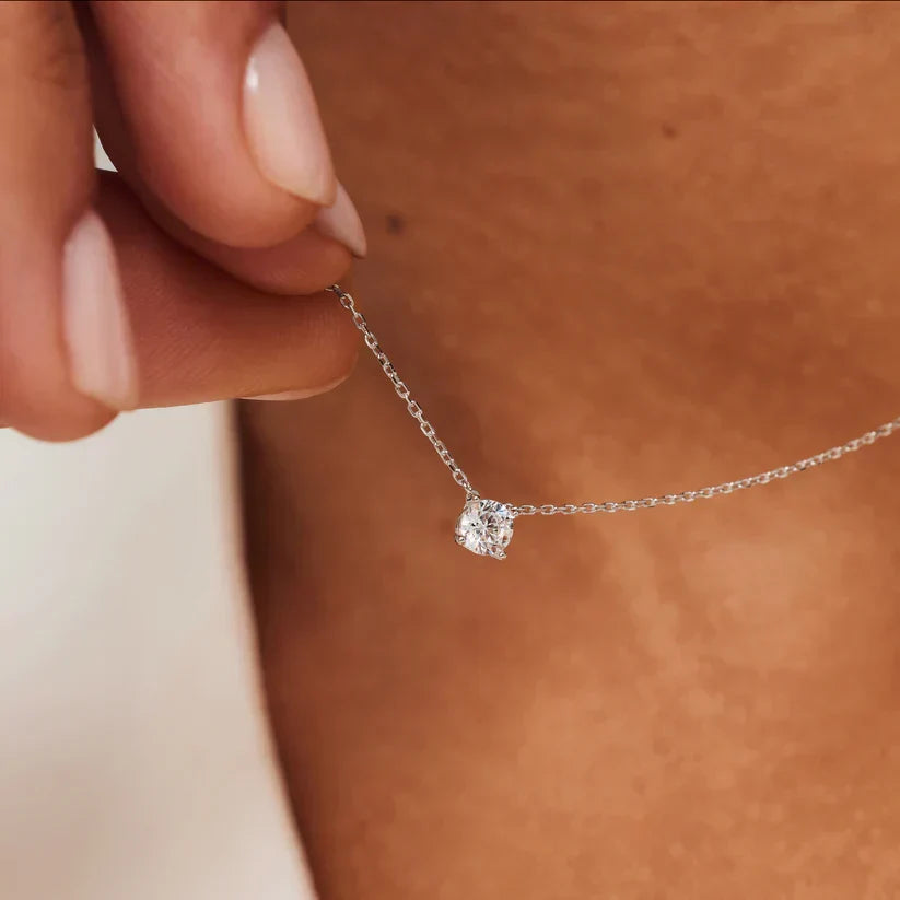 Cléa ketting met steen | Witgoud